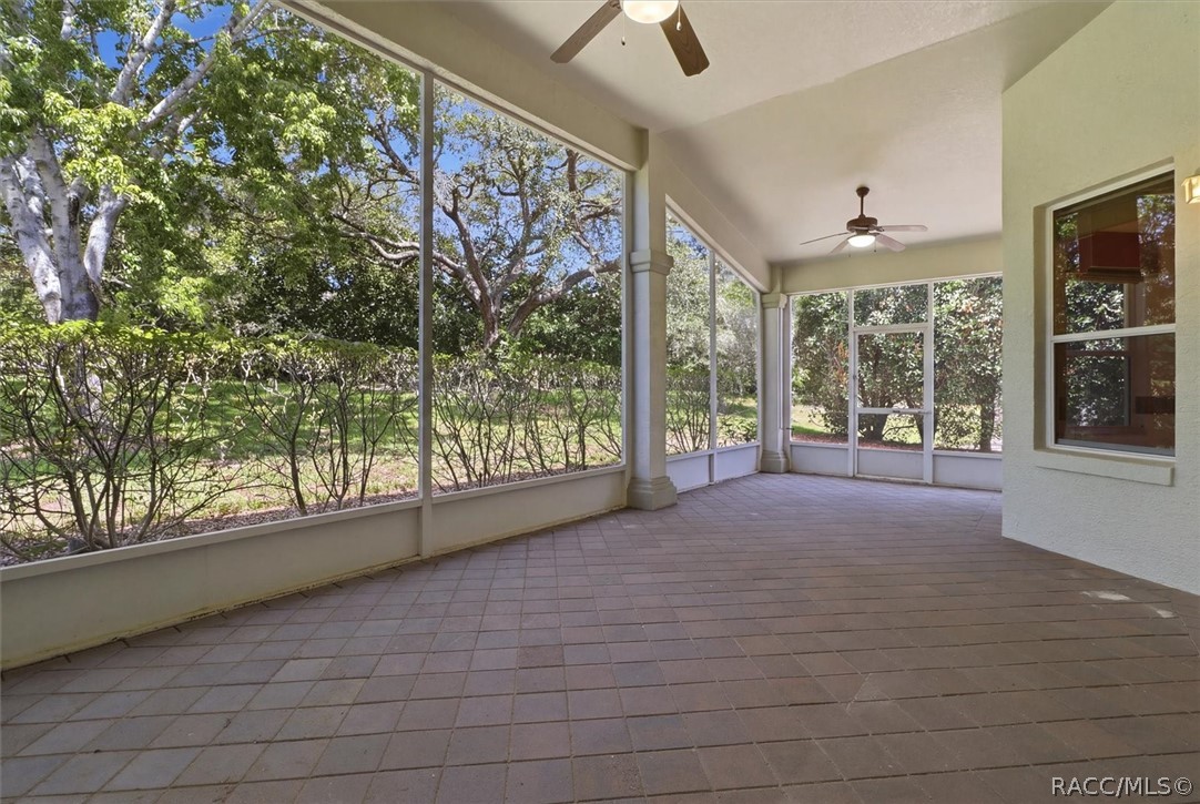 1683 North Shadowview Path Hernando, FL 34442 - Photo 37 of 46