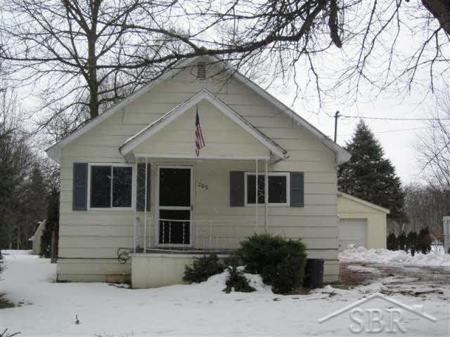 265 Adams Road Saginaw, MI 48609 - Photo 7 of 8 20035989-6.JPG