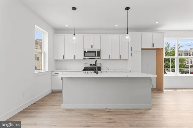 $579,000 | 201 8th Street, Bridgeport, PA 19405