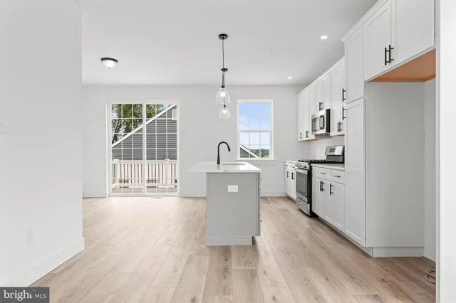 $579,000 | 201 8th Street, Bridgeport, PA 19405