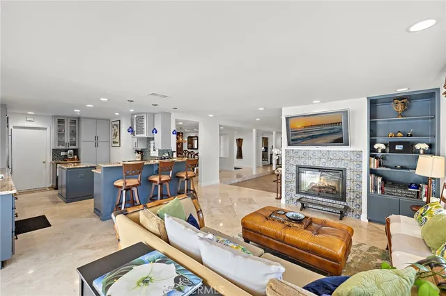 $4,500,000 | 1423 Santiago Drive, Newport Beach, CA 92660