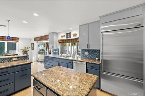 $4,500,000 | 1423 Santiago Drive, Newport Beach, CA 92660