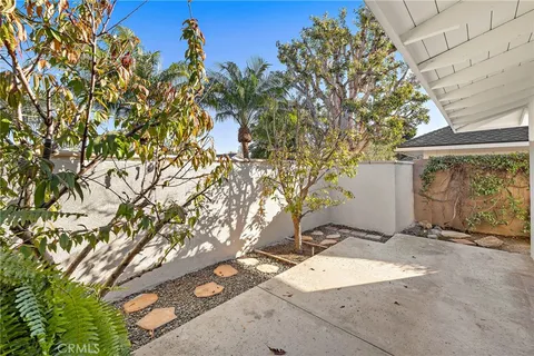 $4,500,000 | 1423 Santiago Drive, Newport Beach, CA 92660