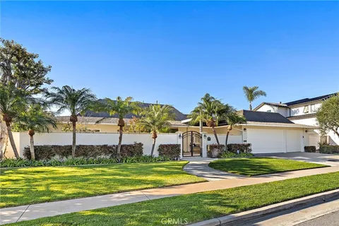 $4,500,000 | 1423 Santiago Drive, Newport Beach, CA 92660