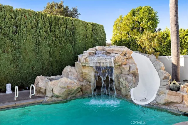 $4,500,000 | 1423 Santiago Drive, Newport Beach, CA 92660