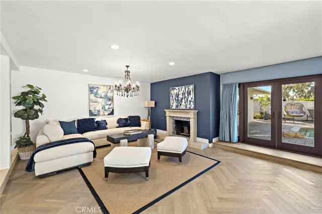 $4,500,000 | 1423 Santiago Drive, Newport Beach, CA 92660