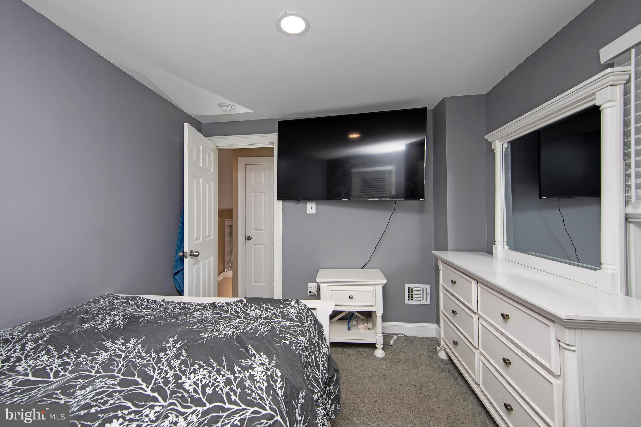 2849 Kansas Road Camden, NJ 08104 - Photo 18 of 29