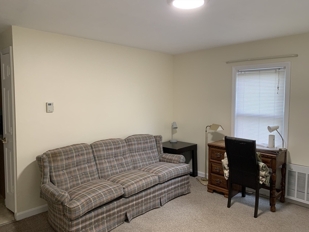 4 South Ward Street Worcester, MA 01610 - Photo 16 of 24