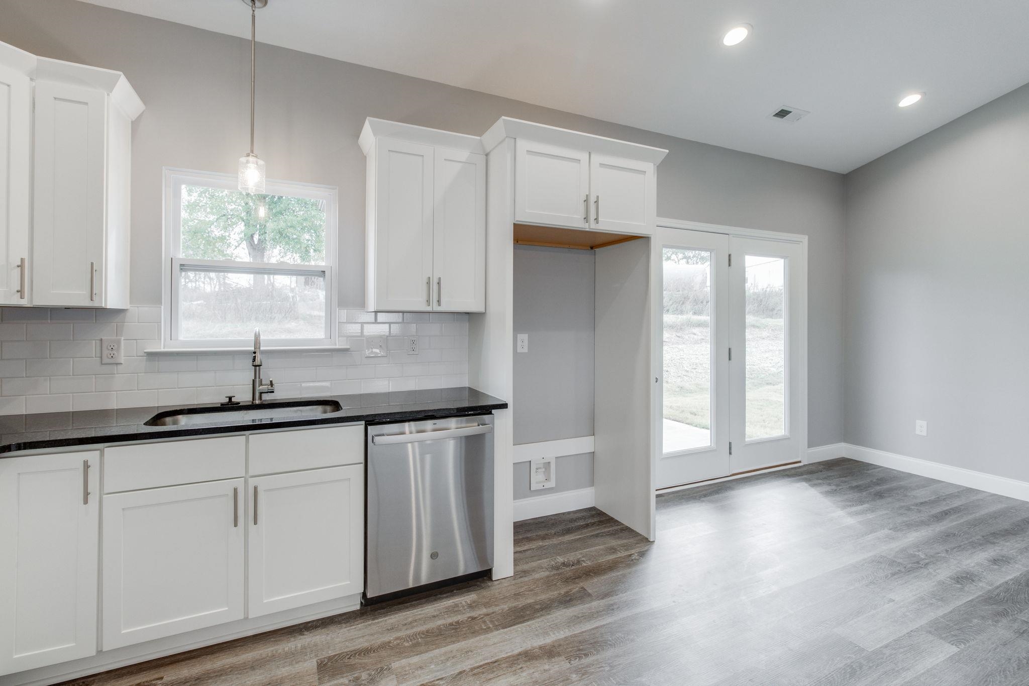 542 Life Lane Lyman, SC 29365 - Photo 9 of 28