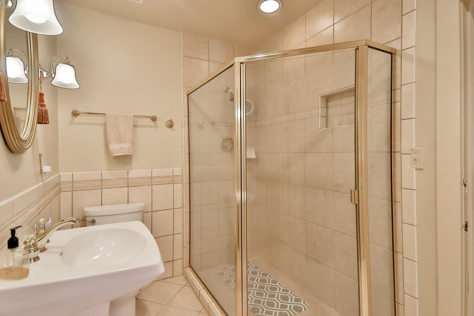912 Ridgewood Road Rockford, IL 61107 - Photo 27 of 40 Gallery Image 27