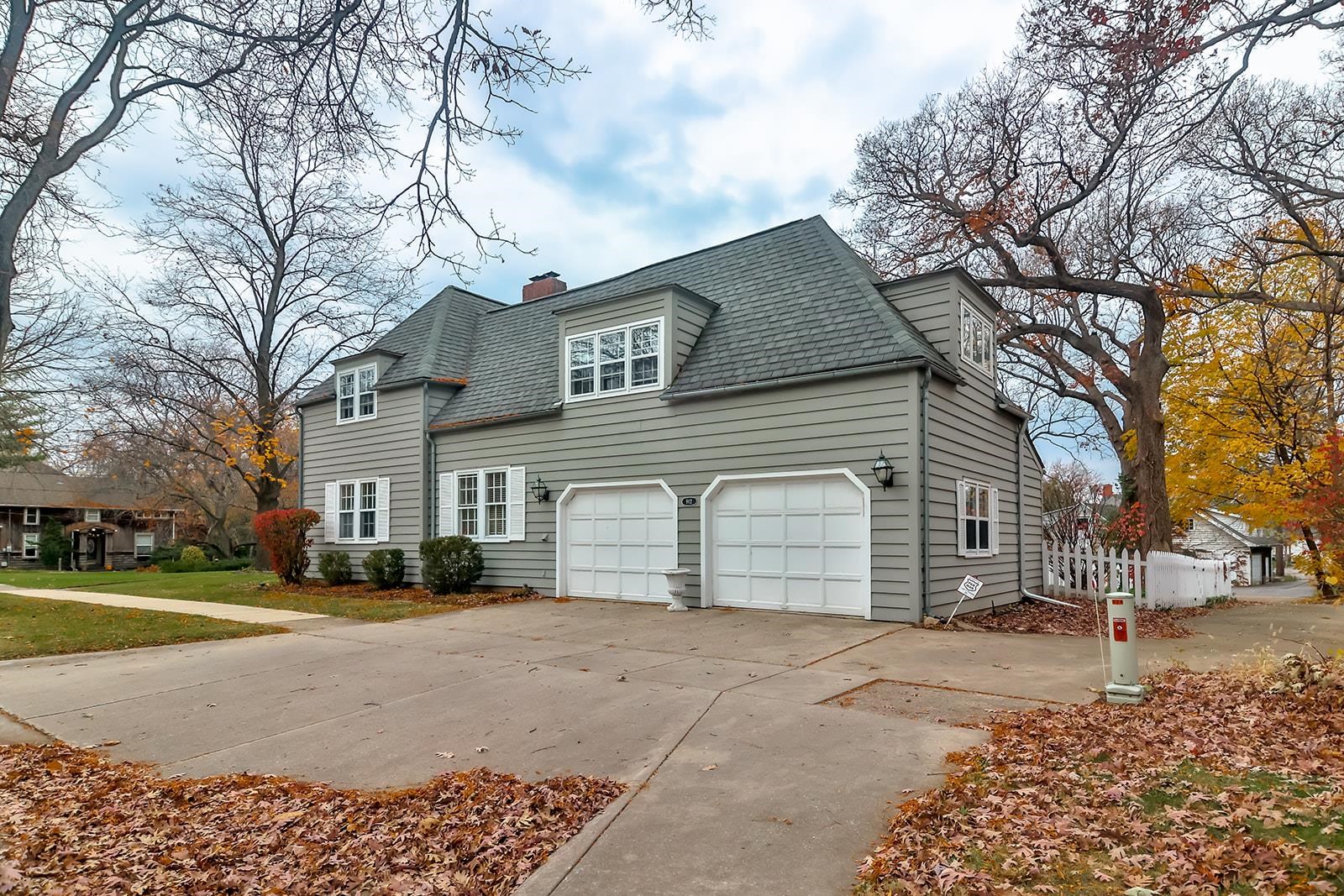912 Ridgewood Road Rockford, IL 61107 - Photo 5 of 40 Gallery Image 5