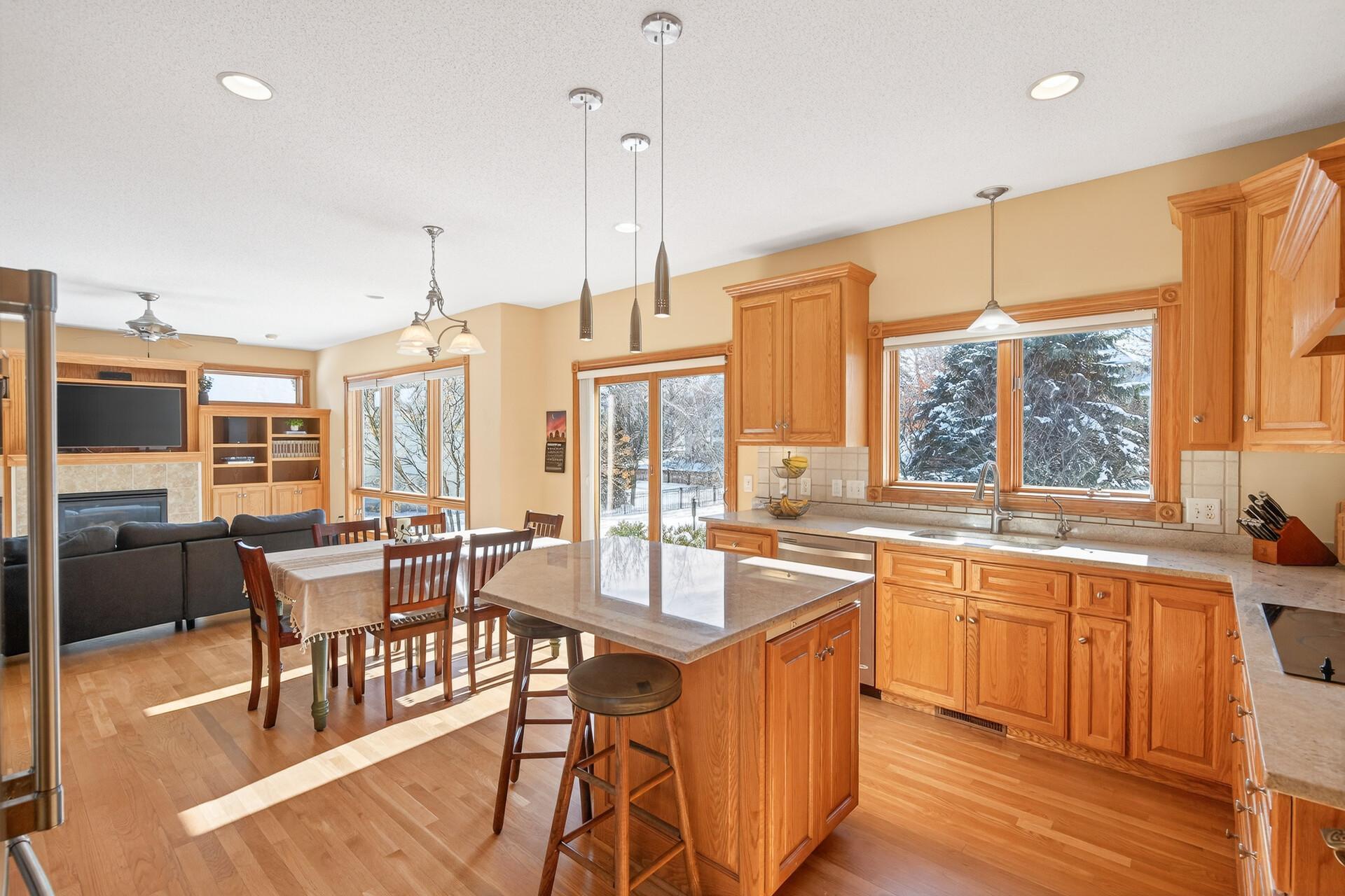 6675 Walnut Drive Mound, MN 55364 - Photo 12 of 62