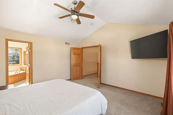 $679,900 | 6675 Walnut Drive, Mound, MN 55364