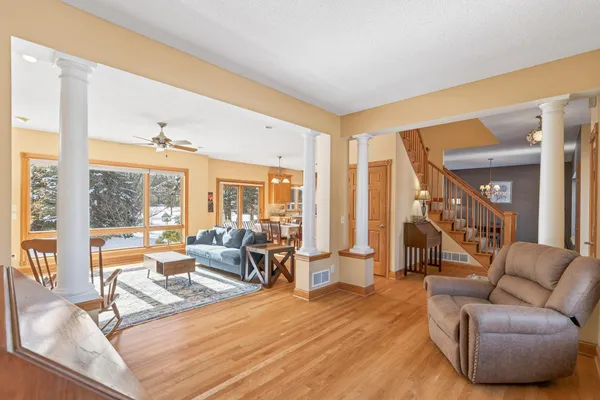 $679,900 | 6675 Walnut Drive, Mound, MN 55364