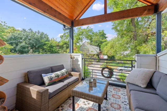 $4,300 | 2711 Willow Street, Unit A, Austin, TX 78702