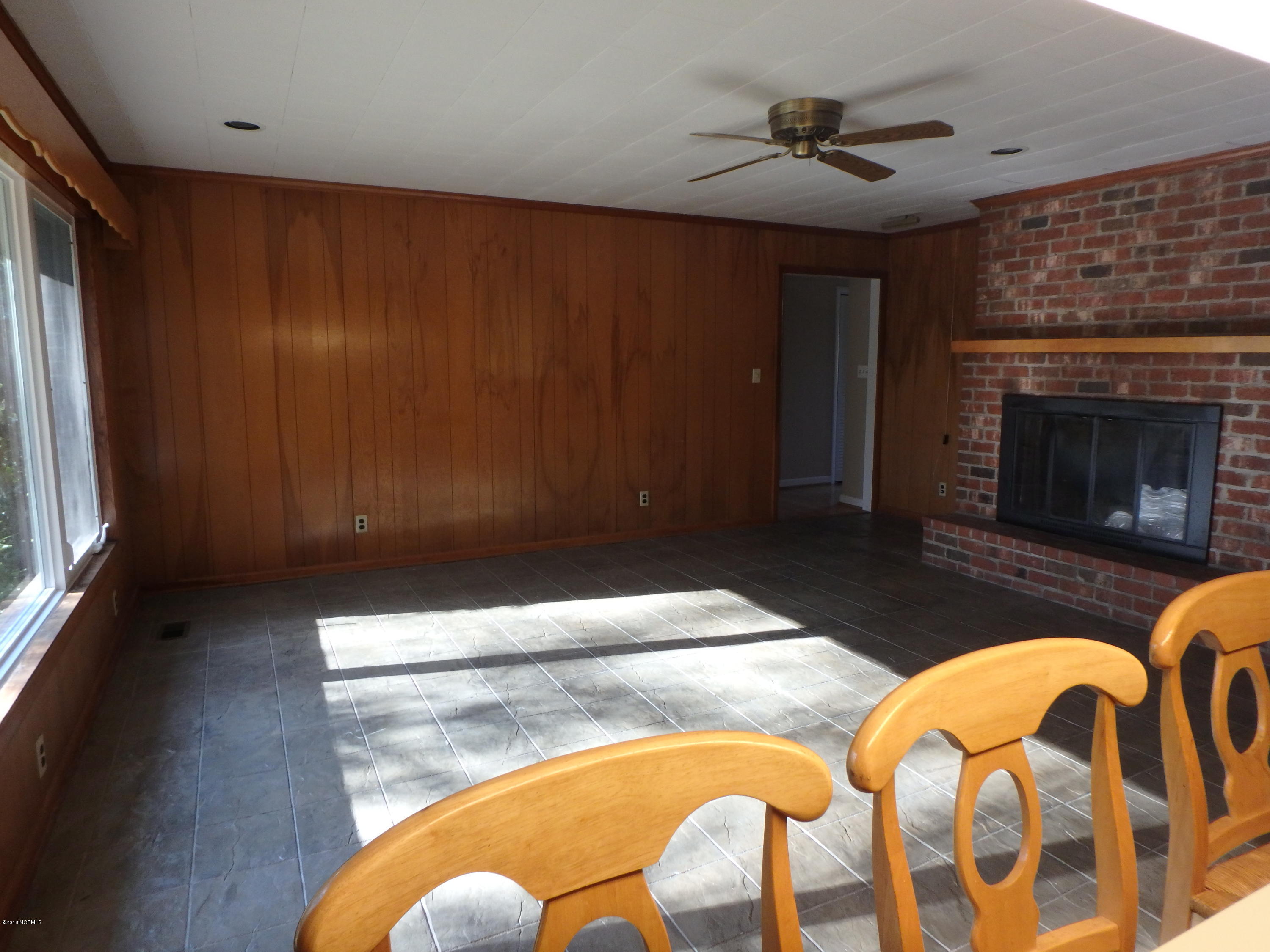 2310 Country Club Road Jacksonville, NC 28546 - Photo 50 of 55 PB210685