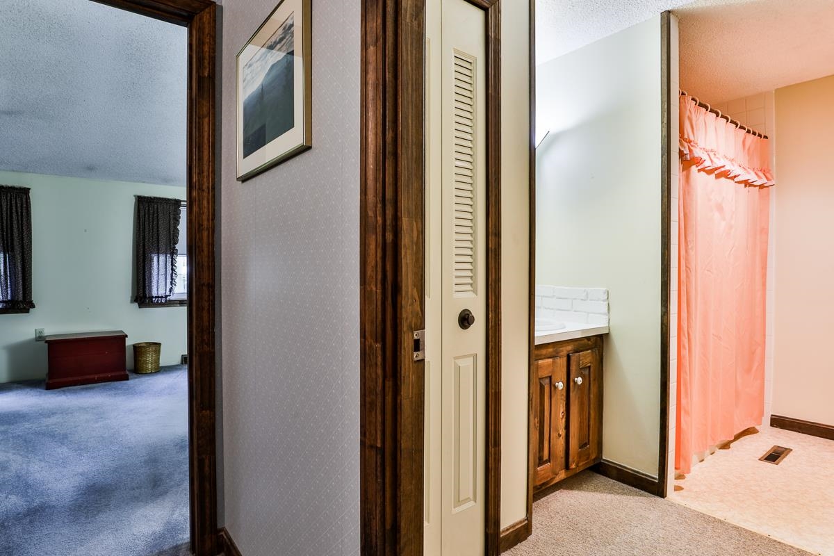 108 Cannongate III Road Nashua, NH 03063 - Photo 22 of 26 Gallery Image 22