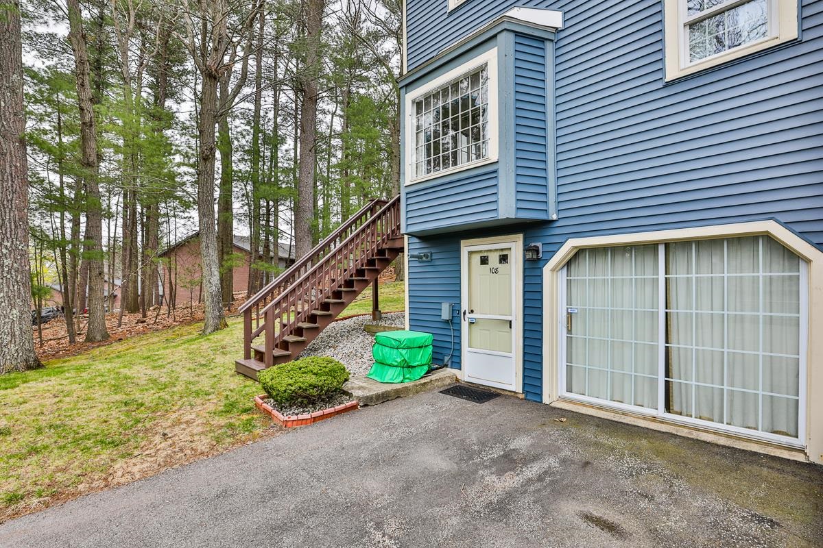 108 Cannongate III Road Nashua, NH 03063 - Photo 4 of 26 Gallery Image 4