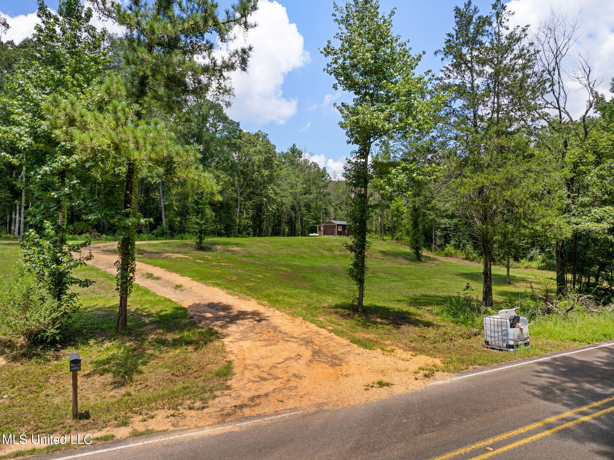 9943 McNair Road Roxie, MS 39661 - Photo 2 of 32 9943_McNair_Rd-2
