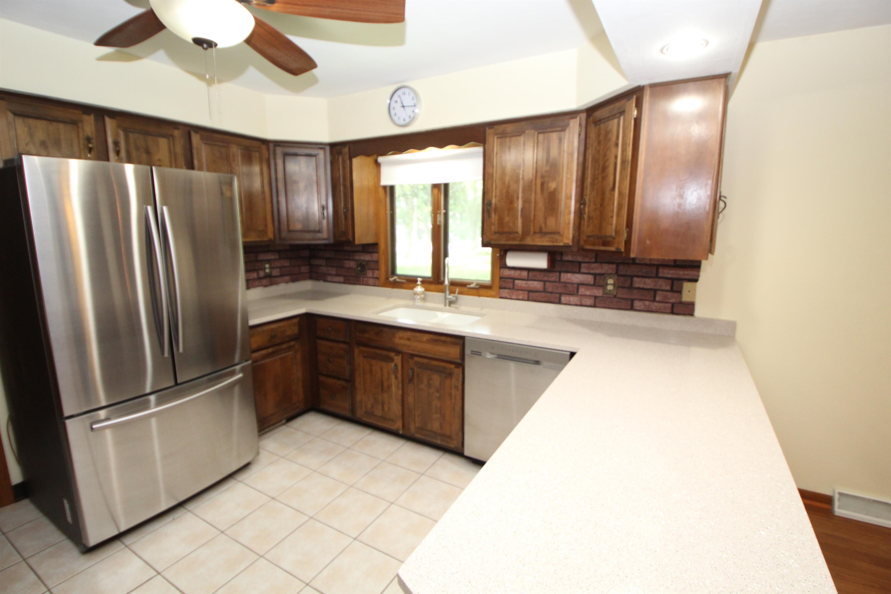 12241 Squirrel Tree Lane Belvidere, IL 61008 - Photo 5 of 26