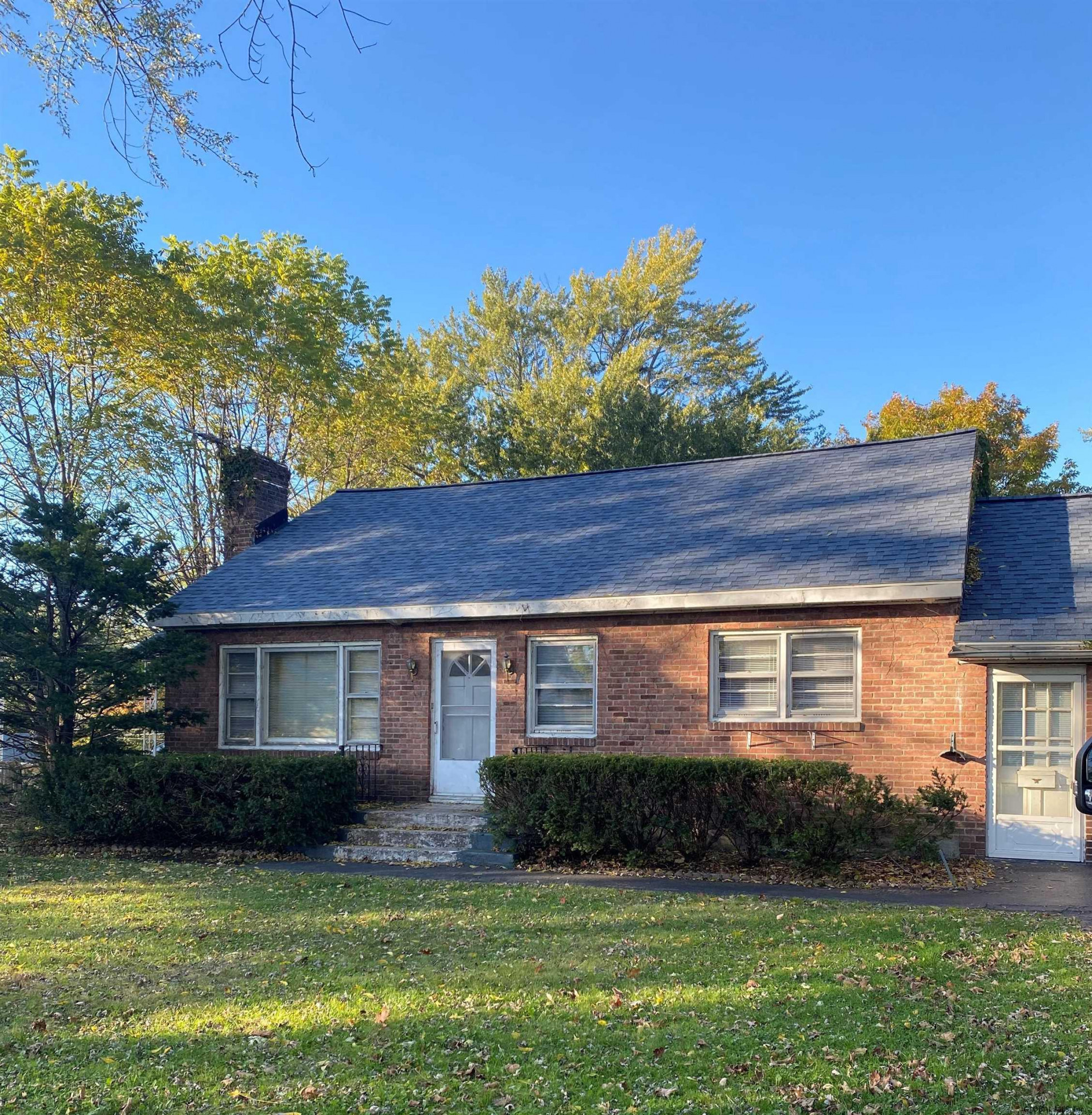 2351 Barcelona Road Niskayuna, NY 12309 - Photo 1 of 22 Photo 1