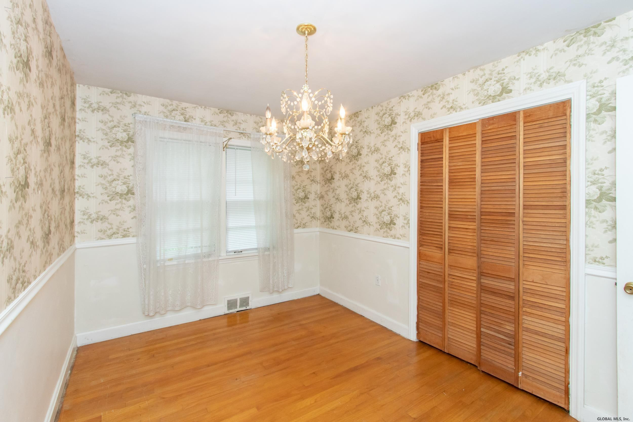 2351 Barcelona Road Niskayuna, NY 12309 - Photo 12 of 22 Photo 12