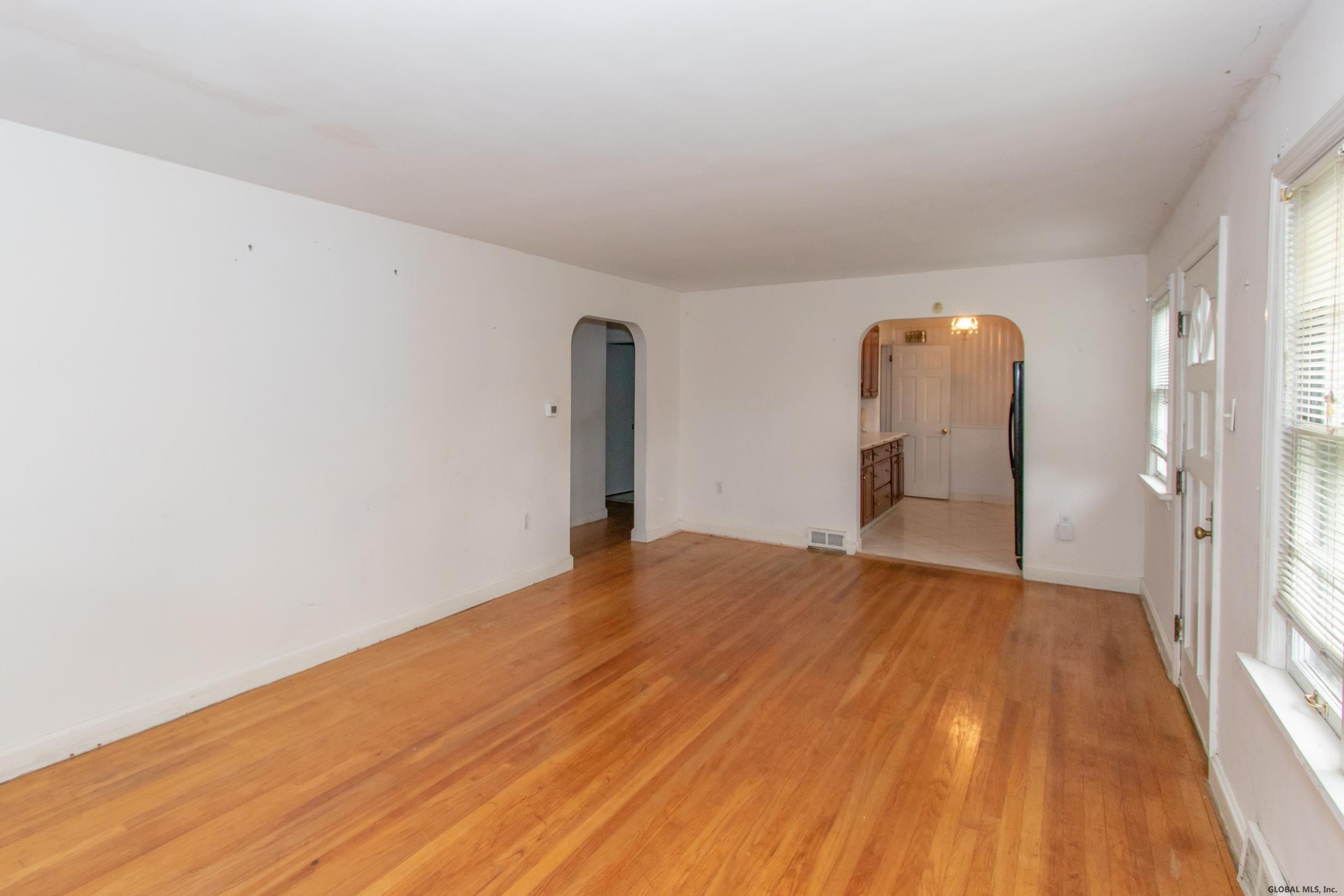 2351 Barcelona Road Niskayuna, NY 12309 - Photo 5 of 22 Photo 5