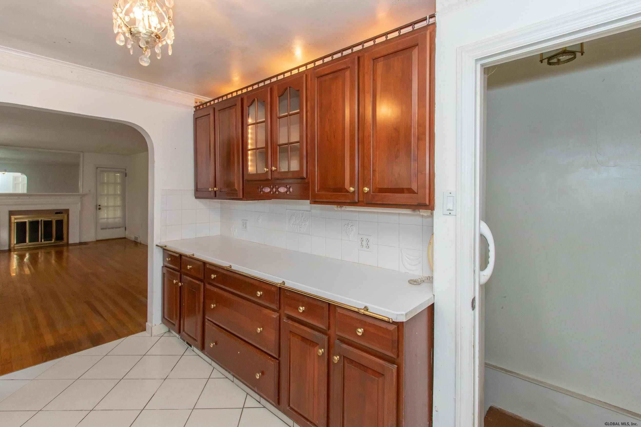 2351 Barcelona Road Niskayuna, NY 12309 - Photo 7 of 22 Photo 7