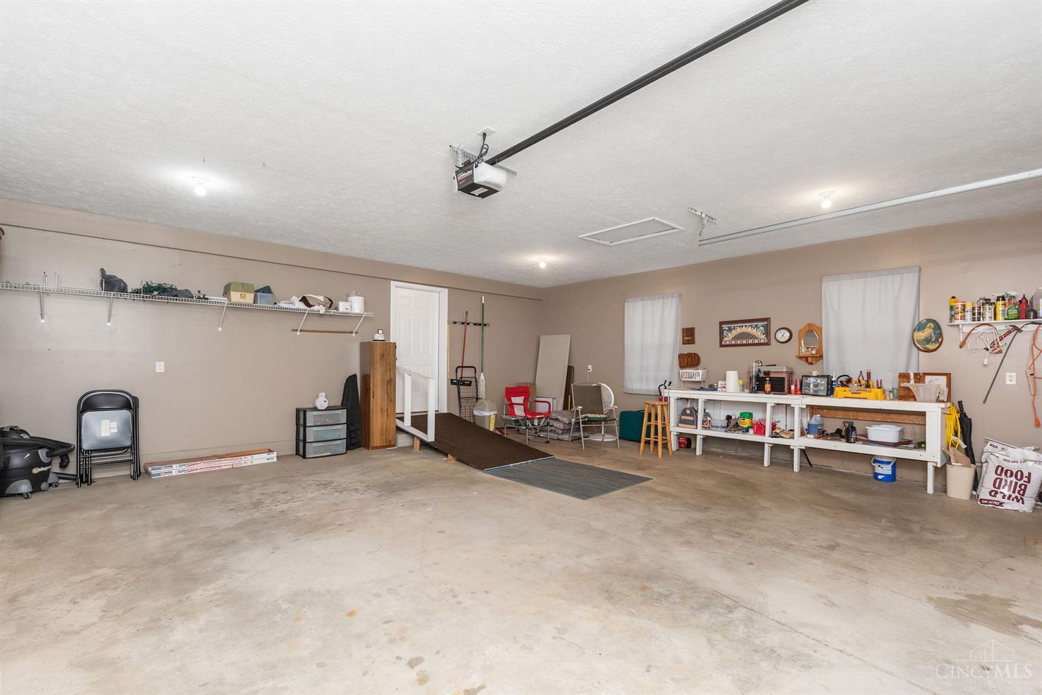 828 Gumley Road Blanchester, OH 45107 - Photo 21 of 32