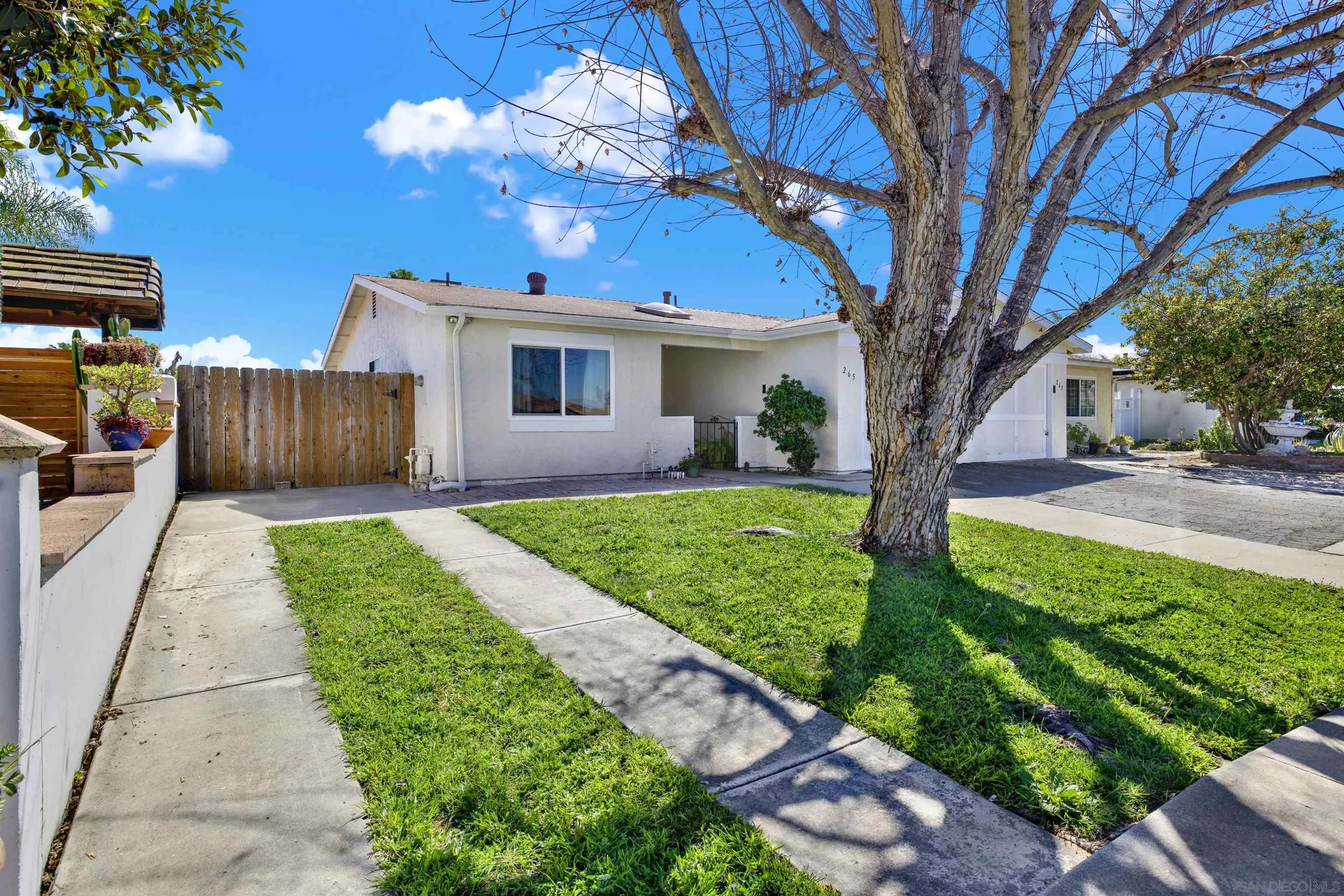 265 Securidad Street Oceanside, CA 92057 - Photo 6 of 26
