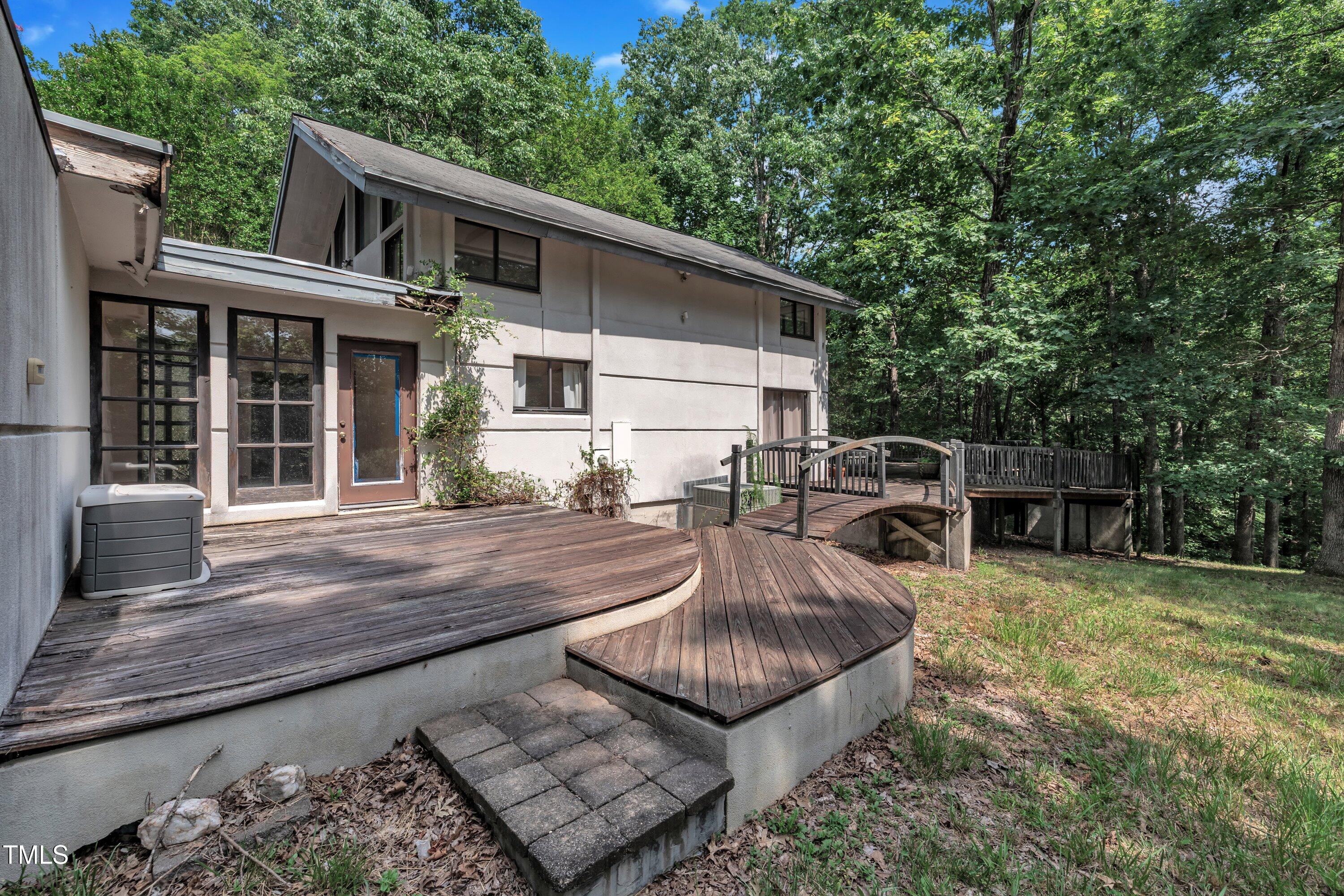 8510 Dunlee Falls Road Raleigh, NC 27613 - Photo 3 of 38 04-8510 Dunlee Falls Rd-35