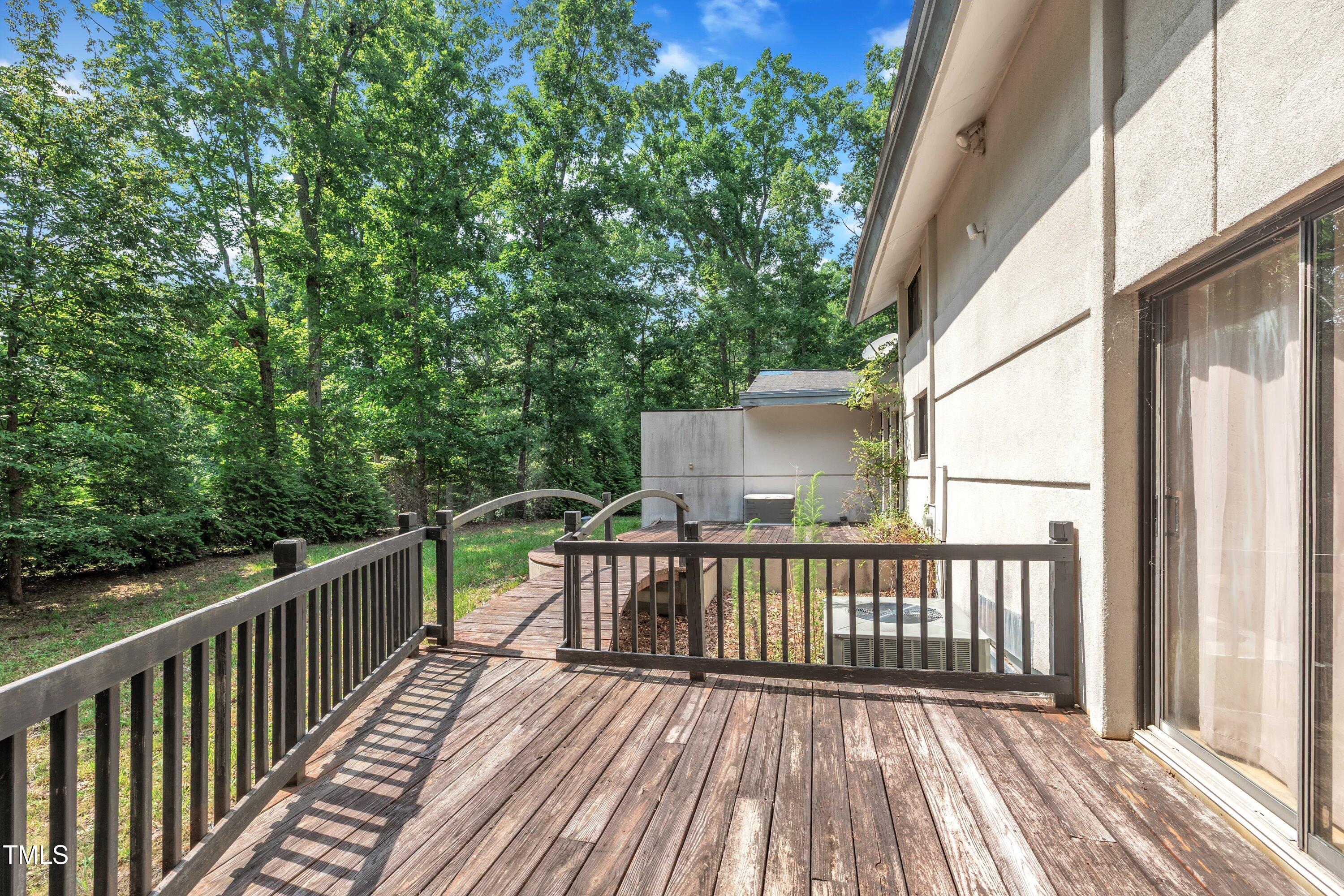 8510 Dunlee Falls Road Raleigh, NC 27613 - Photo 4 of 38 05-8510 Dunlee Falls Rd-33