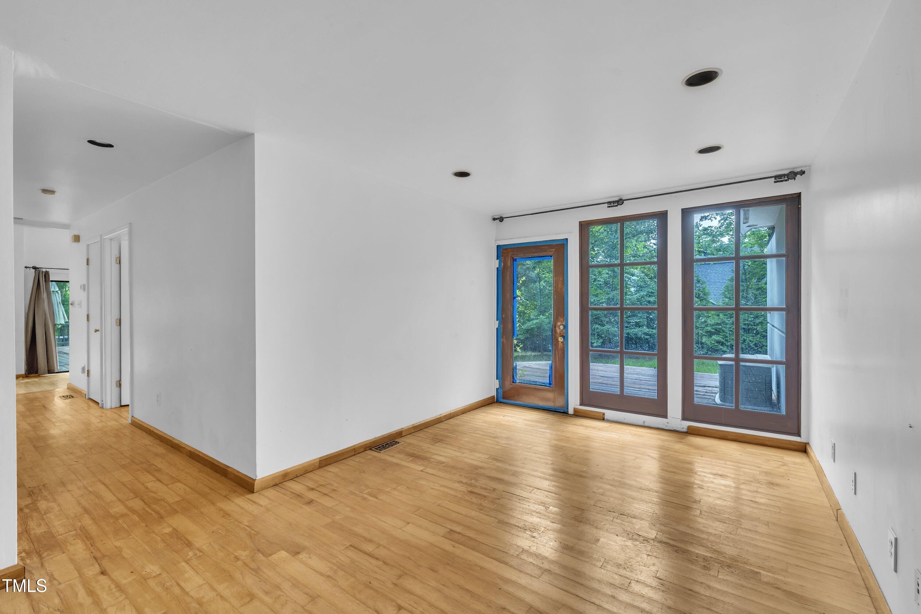 8510 Dunlee Falls Road Raleigh, NC 27613 - Photo 10 of 38 08-8510 Dunlee Falls Rd-8