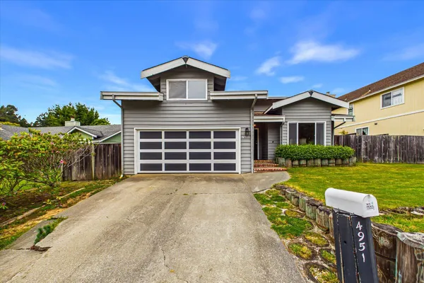 $550,000 | 4951 Lundblade Drive, Eureka, CA 95503