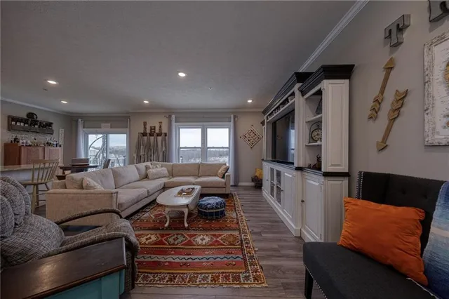 $2,600 | 1905 Canterbury Drive, Imperial, PA 15126