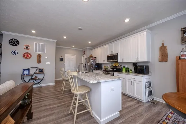 $2,600 | 1905 Canterbury Drive, Imperial, PA 15126