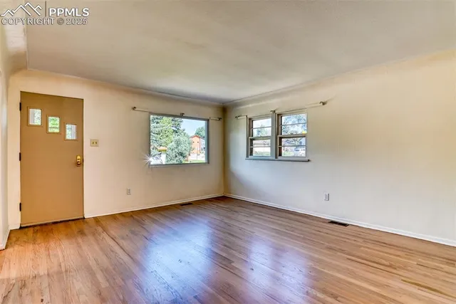 $369,000 | 135 Helena Lane, Colorado Springs, CO 80904