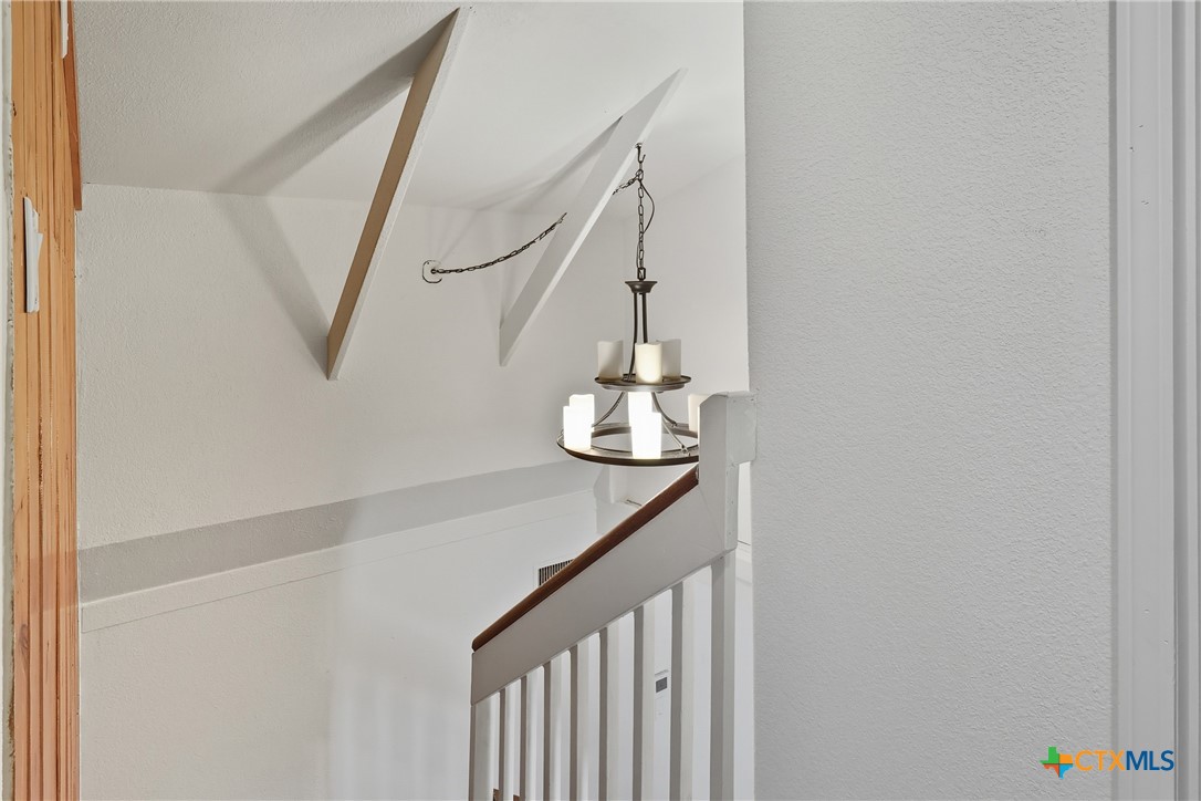 488 Alamo Beach Avenue Port Lavaca, TX 77979 - Photo 27 of 36 a view of entryway