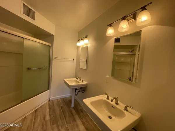 $1,845 | 2128 West Hartford Avenue, Phoenix, AZ 85023
