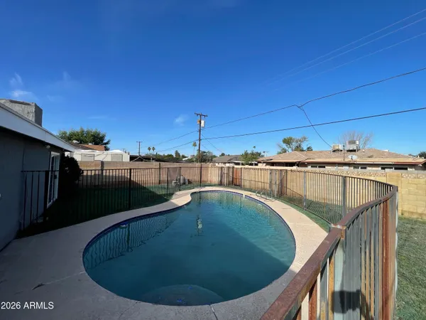 $1,845 | 2128 West Hartford Avenue, Phoenix, AZ 85023