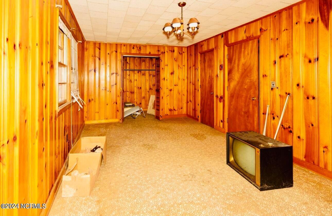 617 Roberdel Road Rockingham, NC 28379 - Photo 14 of 23 20240229021150387293000000-o