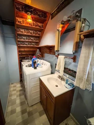 $230,000 | 7716 North Lydy Road, Bloomington, IN 47408