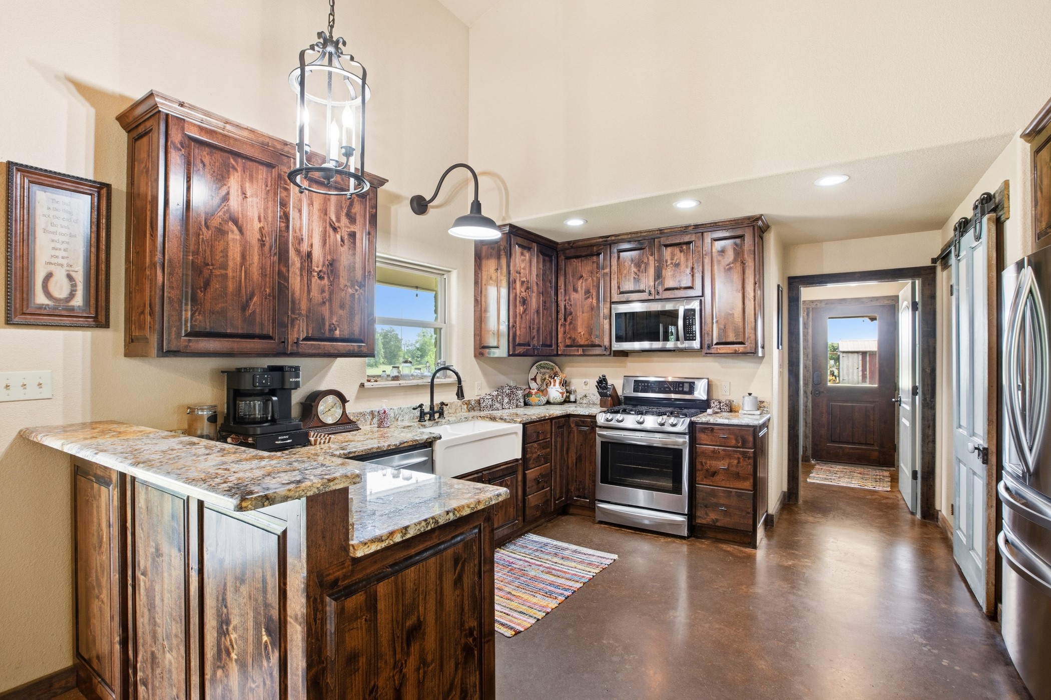 7835 Berger Road Schulenburg, TX 78956 - Photo 16 of 40