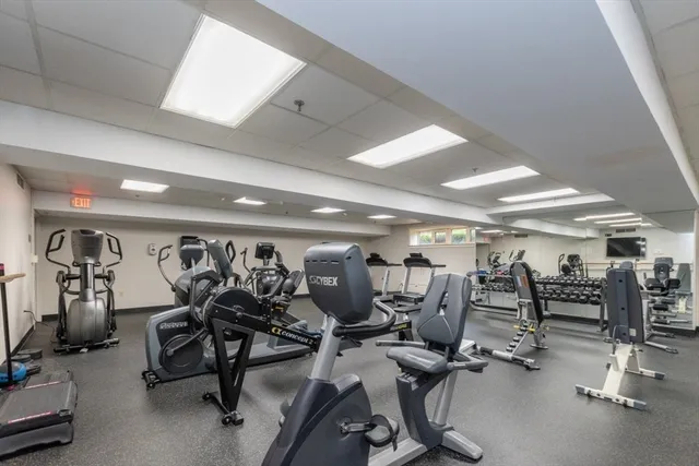 $1,898,000 | 79 Florence Street, Unit 402S, Newton, MA 02467