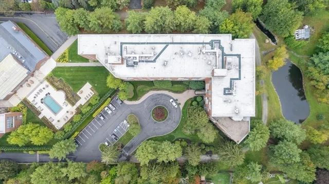 $1,898,000 | 79 Florence Street, Unit 402S, Newton, MA 02467