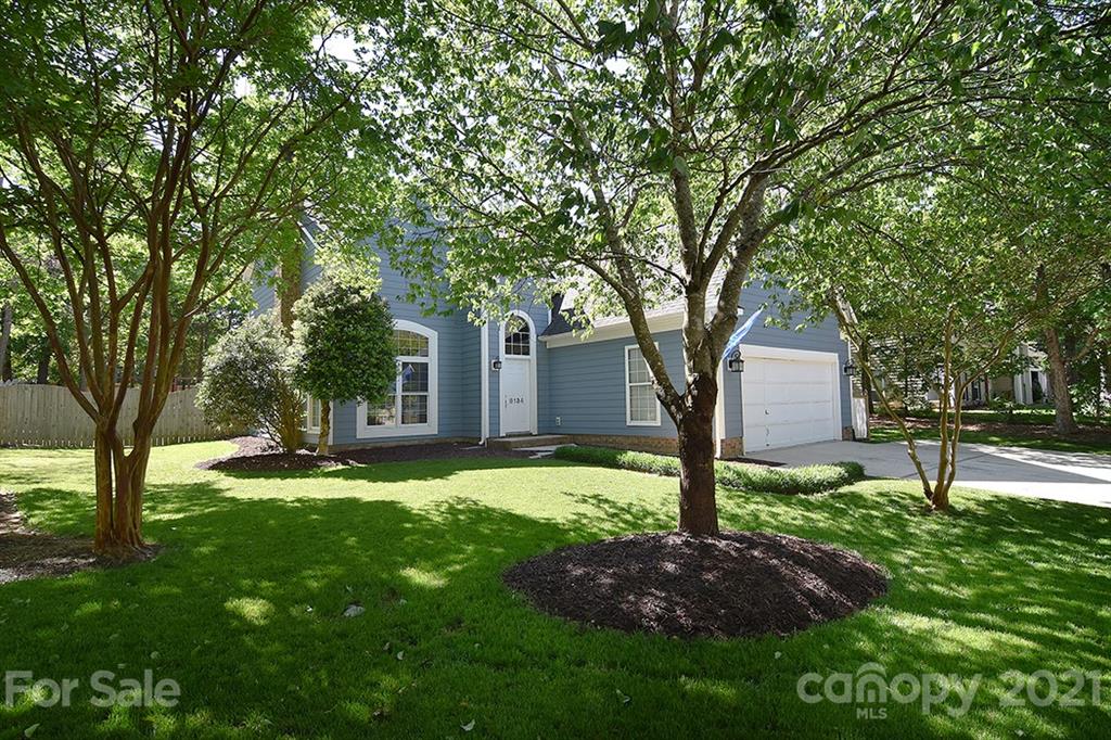 8134 Hunley Ridge Road Matthews, NC 28104 - Photo 1 of 34 Gallery Image 1