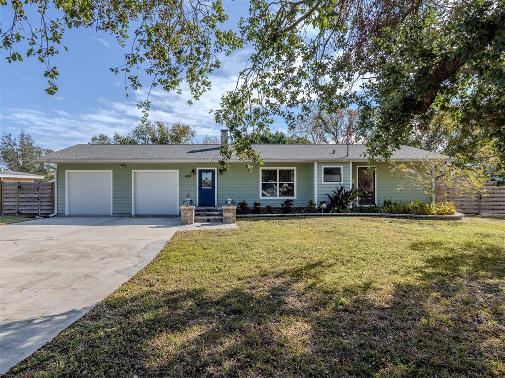 4819 Greenleaf Road Sarasota, FL 34233 - Photo 1 of 30 Gallery Image 1