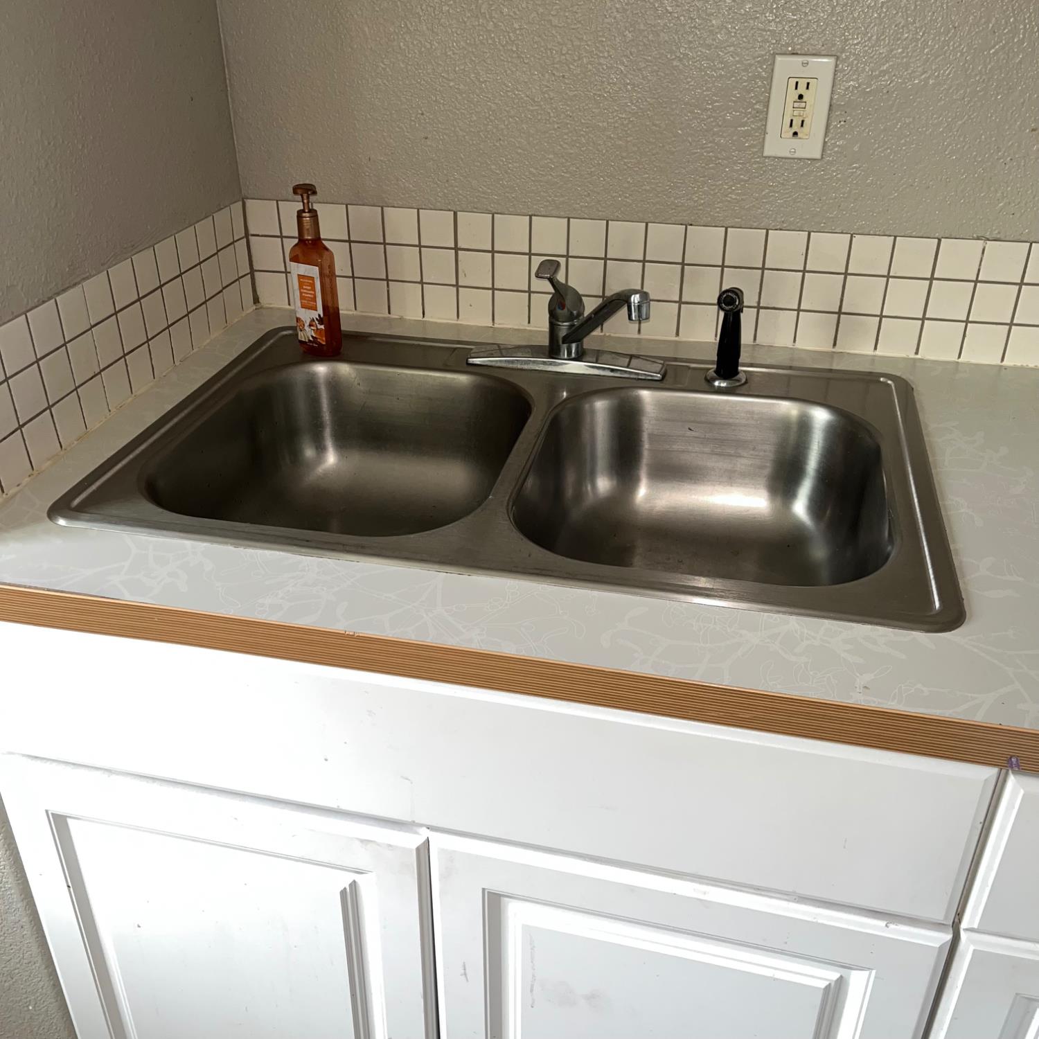 562 Ranger Street Oakdale, CA 95361 - Photo 54 of 64 ADU Kitchen sink