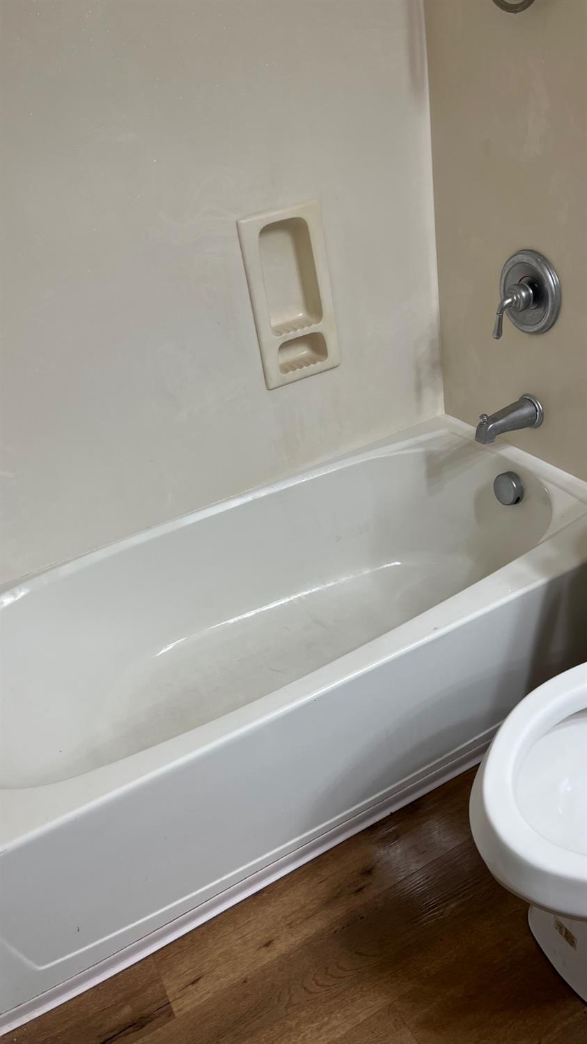 562 Ranger Street Oakdale, CA 95361 - Photo 55 of 64 ADU Shower over tub