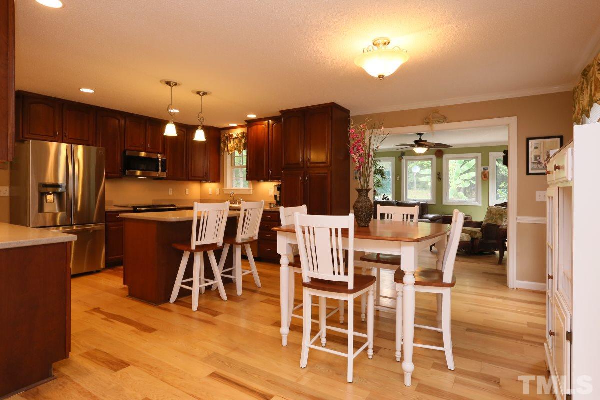 6632 Hamlett Road Mebane, NC 27302 - Photo 10 of 25 Gallery Image 10